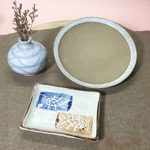 Stoneware Saucer and rectangular dish (set) on Carousell