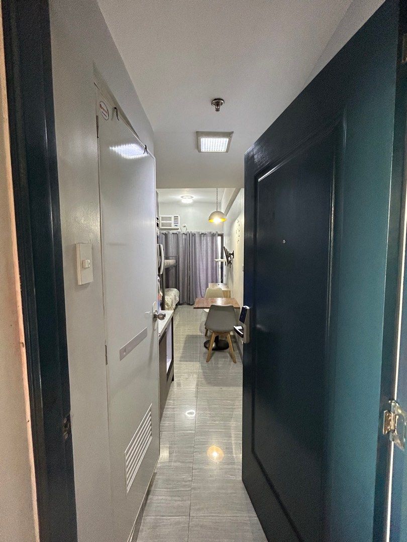 STUDIO CONDO + PARKING FOR RENT LACSONDAPITAN AREA (Pacific Elements