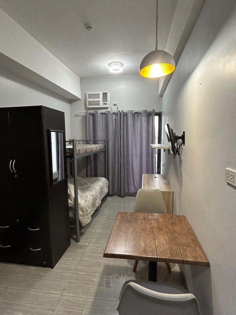 STUDIO CONDO + PARKING FOR RENT LACSONDAPITAN AREA (Pacific Elements