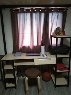 STUDY/ OFFICE TABLE