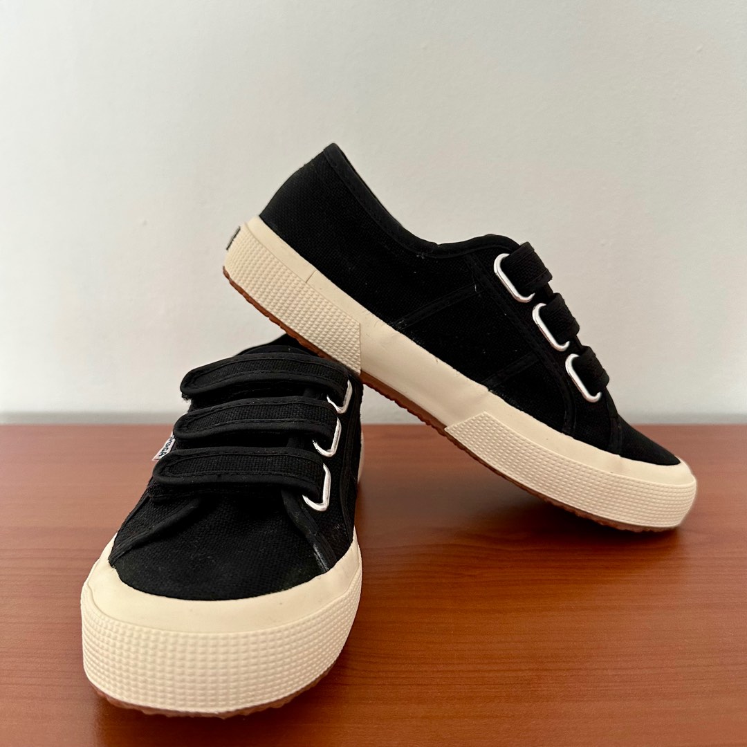 Superga strap best sale black