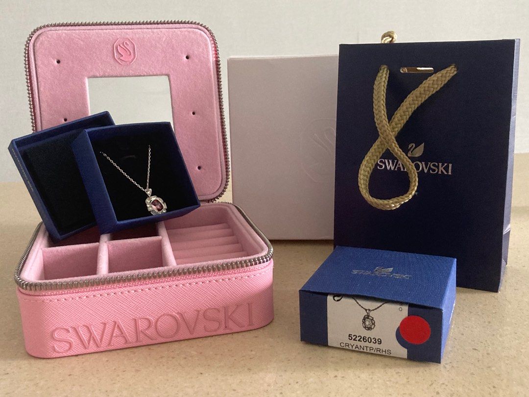 Swarovski online necklace box