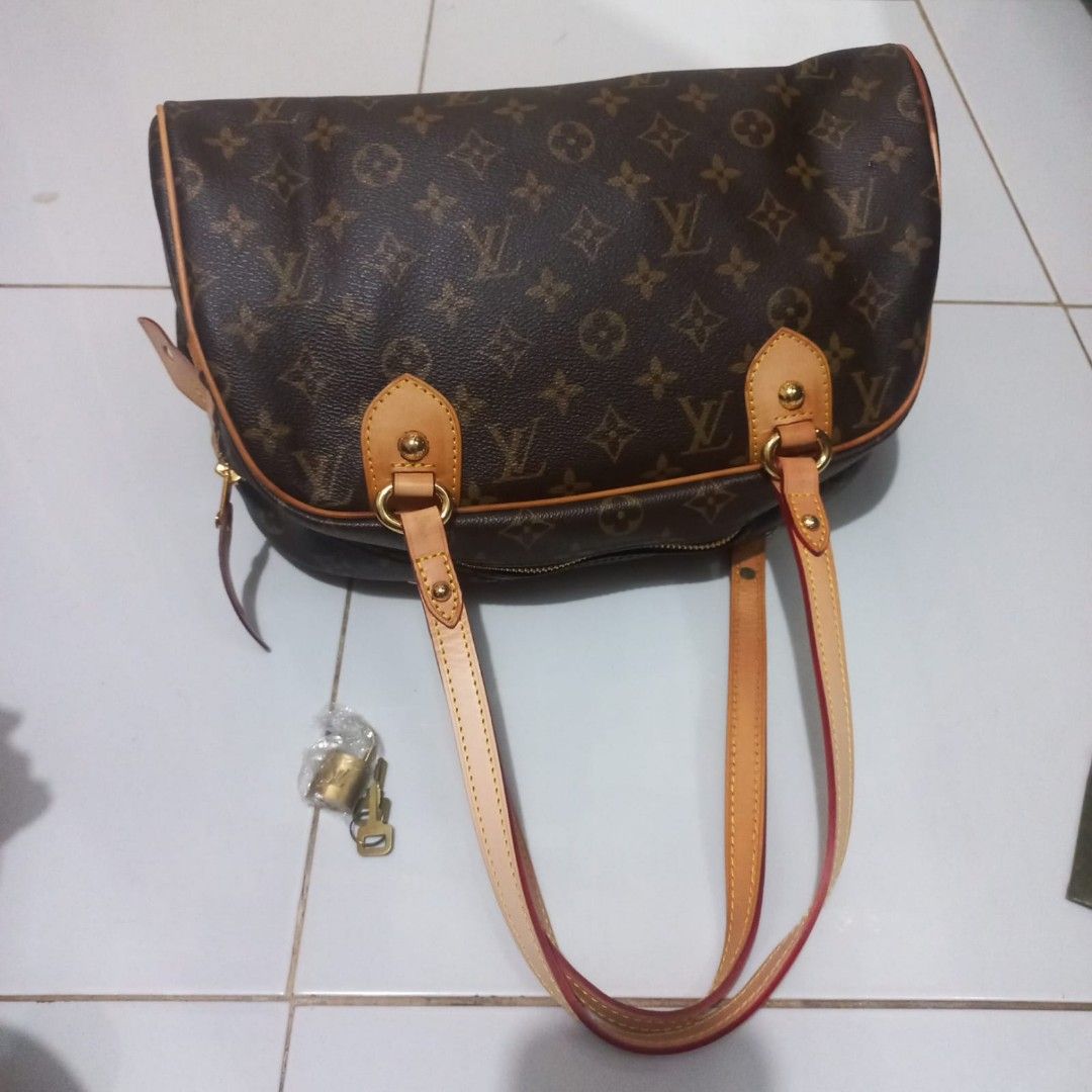 LV Sling gibeciere pm authentic, Fesyen Wanita, Tas & Dompet di