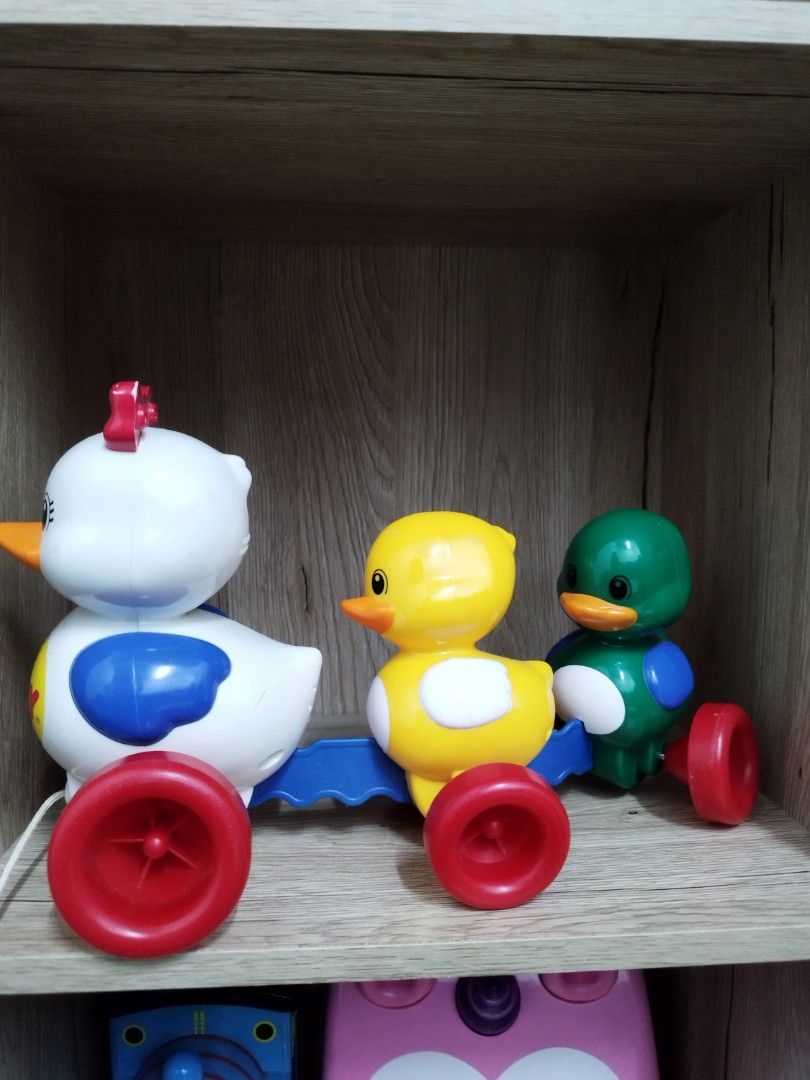Tomy quack along ducks battery online