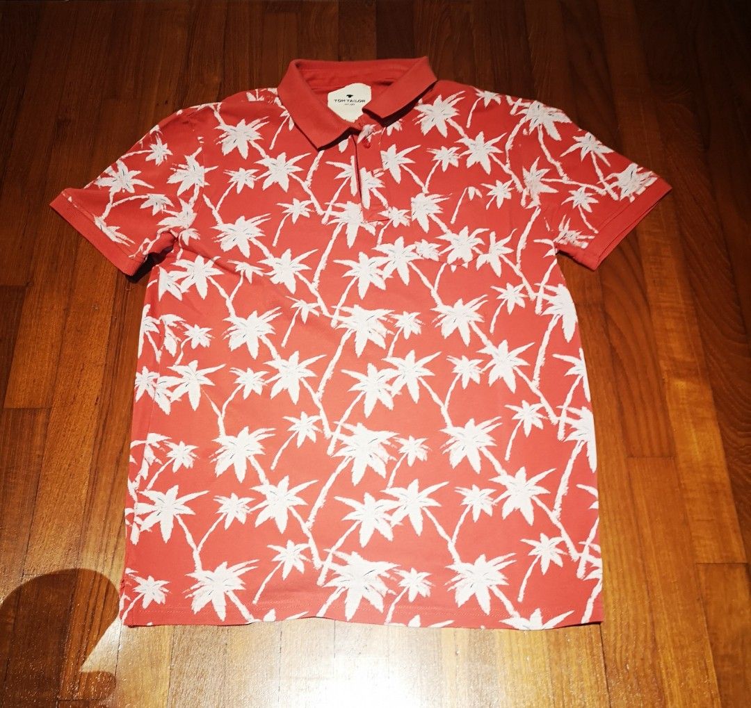 Red polo golf shirt store