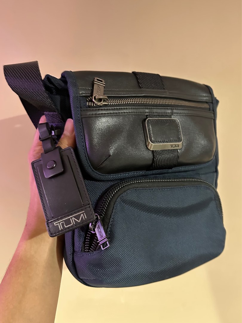 Tumi alpha bravo barton crossbody top