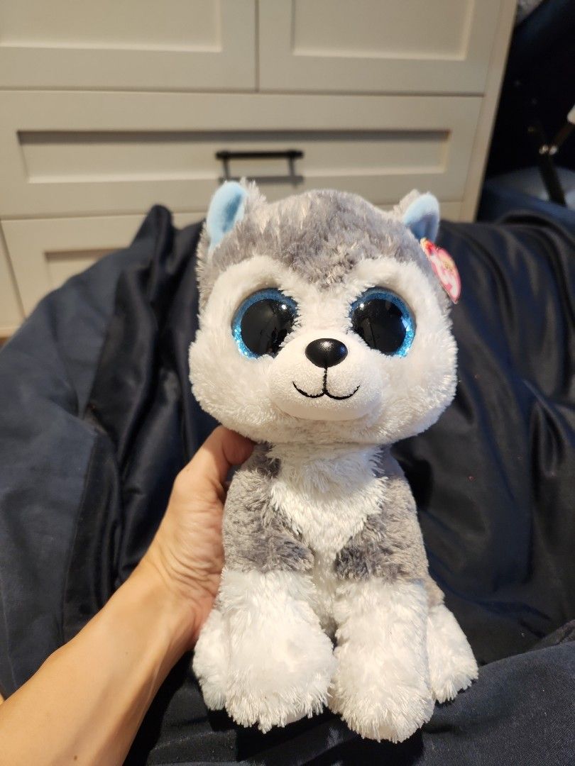Beanie boo husky engraved dog