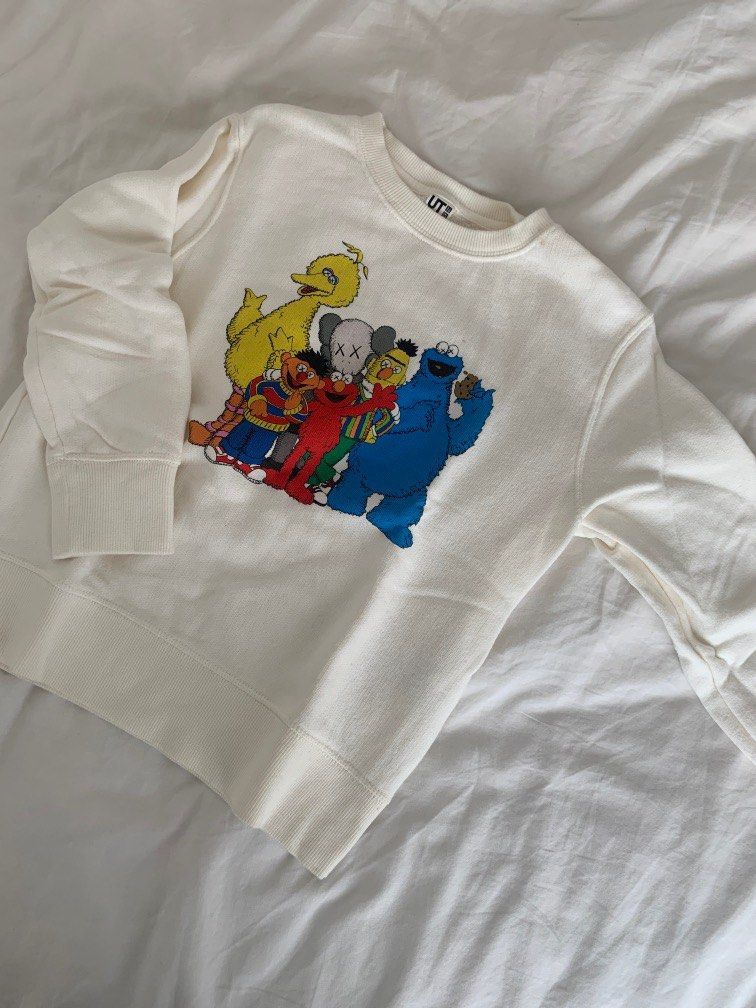 Kaws jumper shop