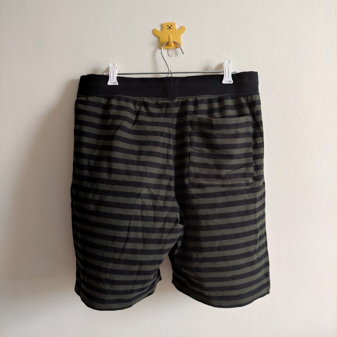 Uniqlo Striped Black Lounge Shorts Men s Fashion Bottoms Sleep