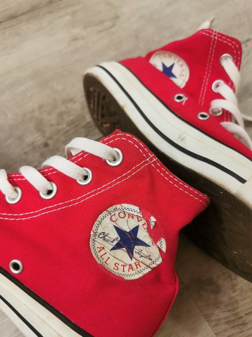 24.5cm Converse Chuck Taylor All Star Classic Colour High Top Red