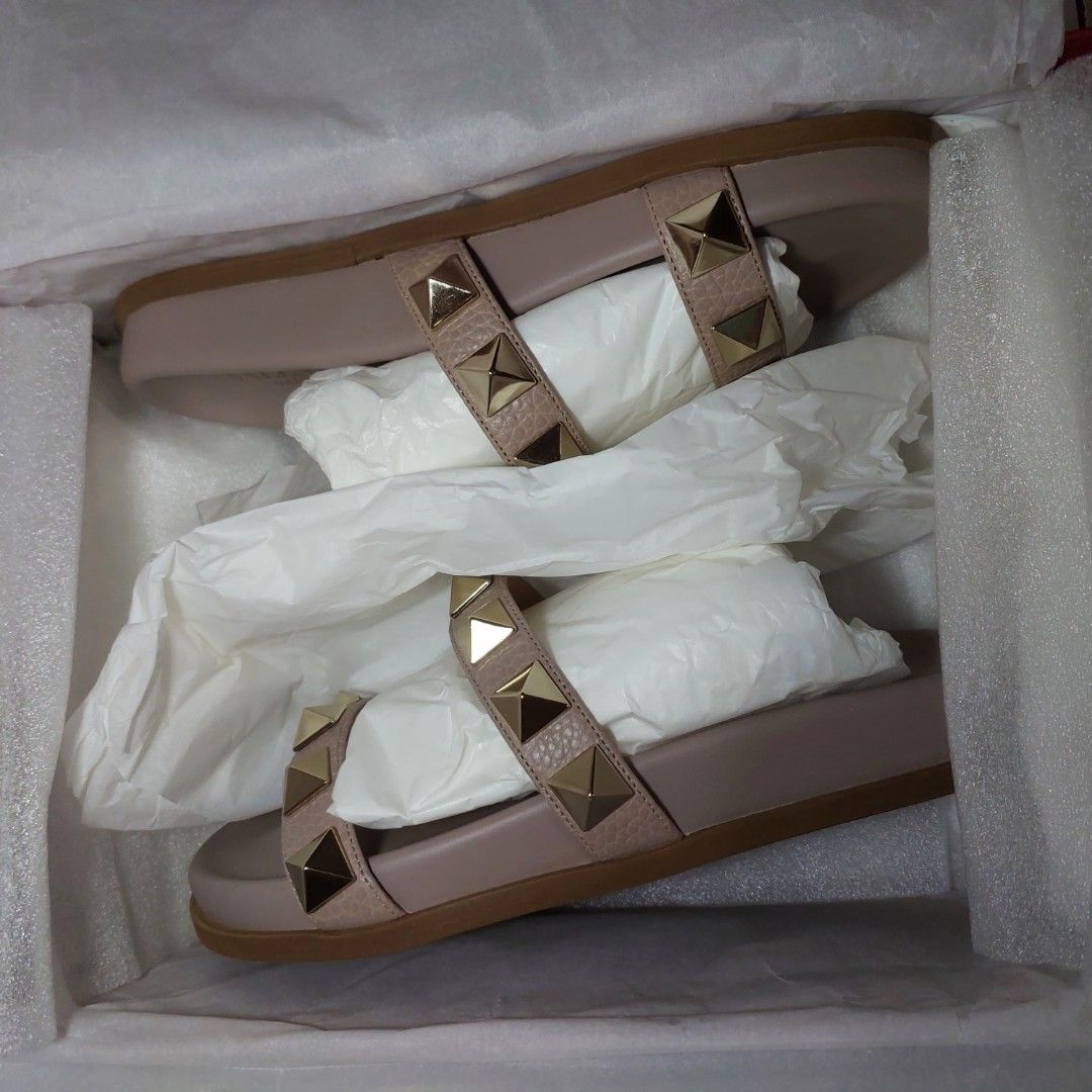 Valentino macro top stud slides