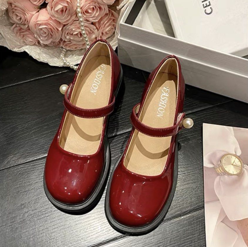 Mary jane vintage hotsell shoes