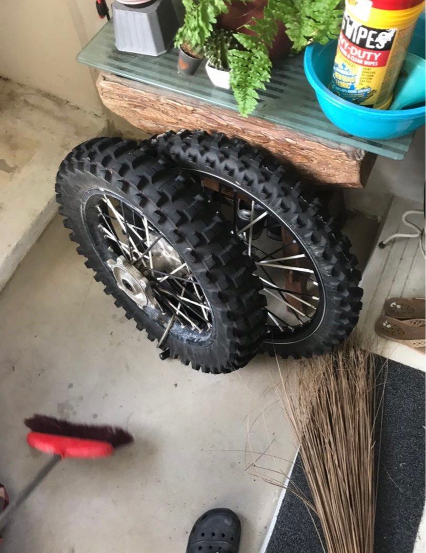 XR 400 rims and tyres, Motorcycles, Motorcycle Accessories on Carousell