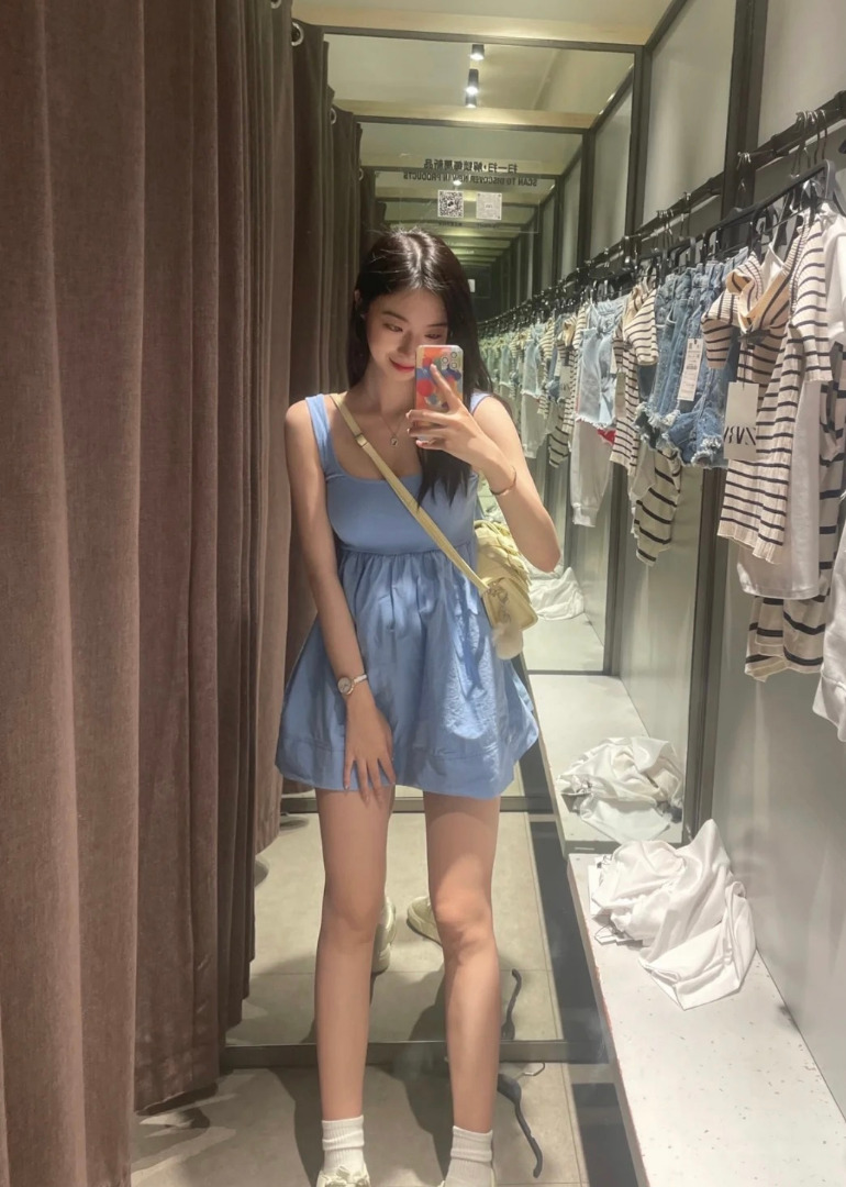 Zara fit sales and flare dress