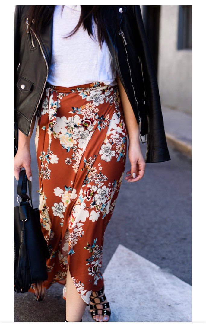 Zara long floral skirt, Women's Fashion, Bottoms, Skirts on Carousell