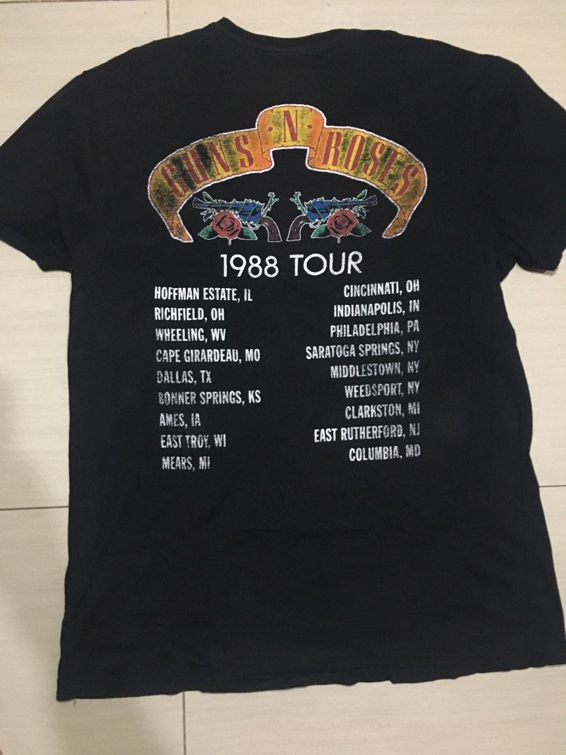 ZARA man Guns n Roses vintage tour T shirt on Carousell