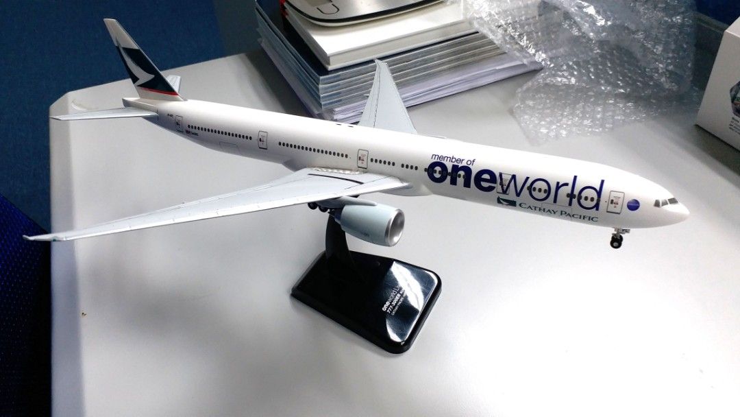 1:200 Cathay Pacific 777-300ER one world Livery 飛機模型, 興趣及 