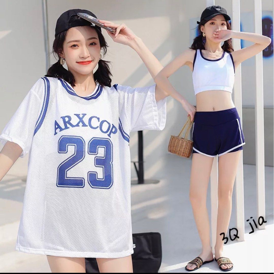 學生泳裝全新, 她的時尚, 泳裝, 泳衣在旋轉拍賣