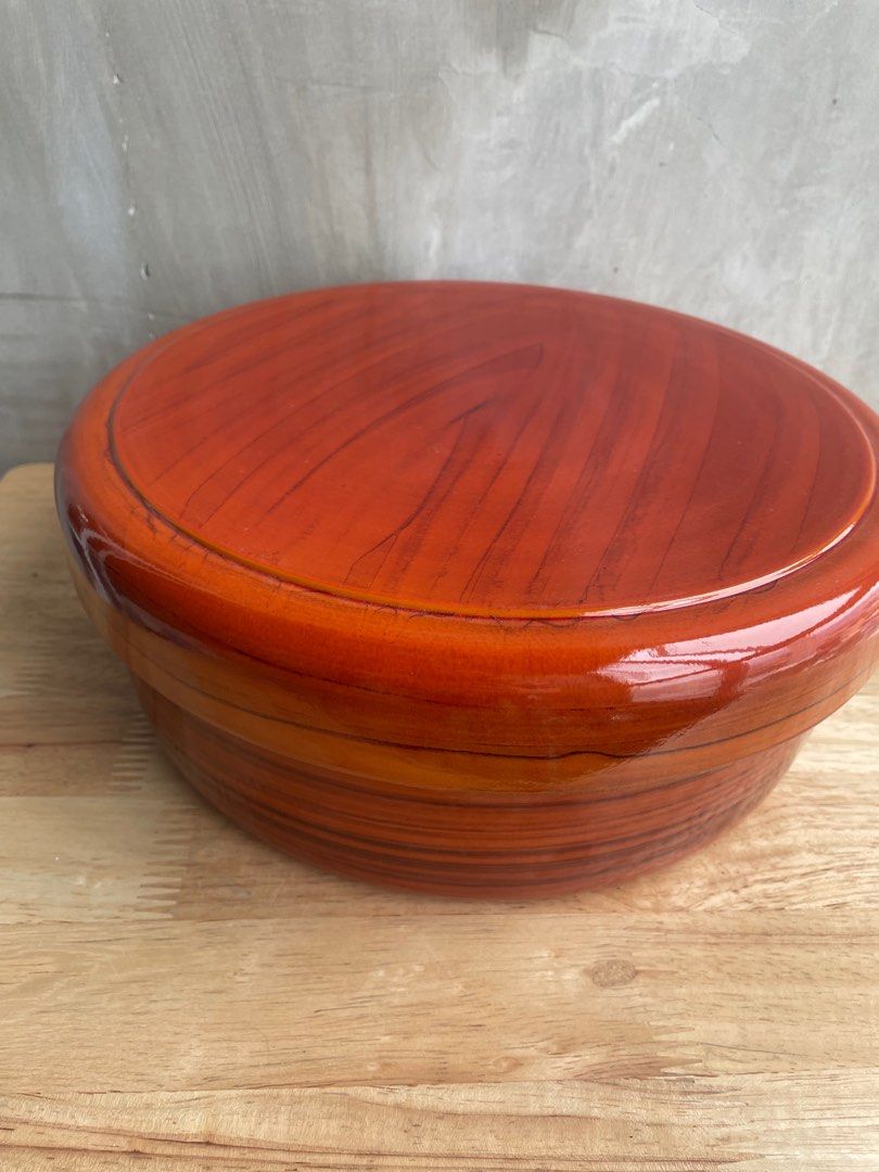 🇯🇵 Round Lacquer Organizer Bento Box (Category: Food Organization & Storage) located in Quezon City. Submitted by shopgood_mnl (Listing ID 1243987292, Image 1). Description: .