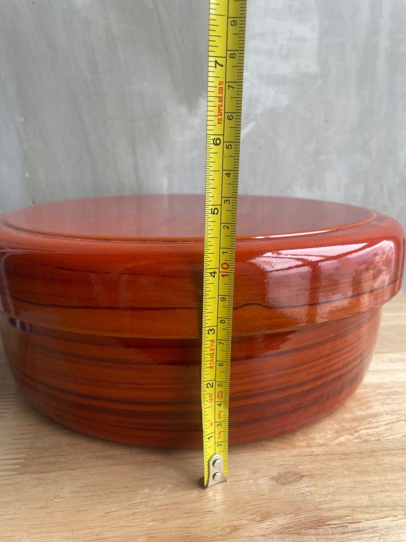 🇯🇵 Round Lacquer Organizer Bento Box (Category: Food Organization & Storage) located in Quezon City. Submitted by shopgood_mnl (Listing ID 1243987292, Image 2). Description: .