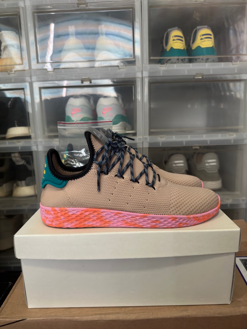 Adidas pharrell shop tennis hu tan