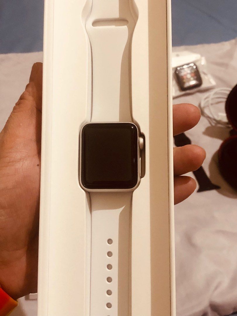 Apple watch series hot sale 3 gps 38mm silver