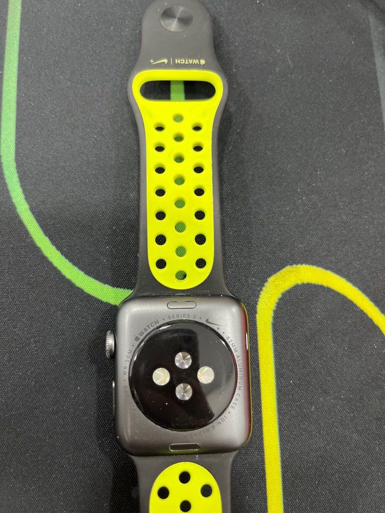 Apple Watch Series 3 Nike Edition Apple Watch Series 3 Nike Edition, Mobile Phones & Gadgets, Wearables