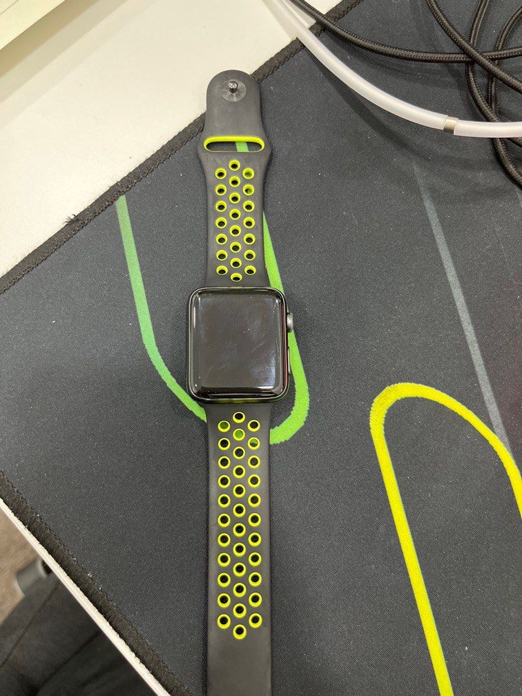 Apple watch series 3 nike black hot sale