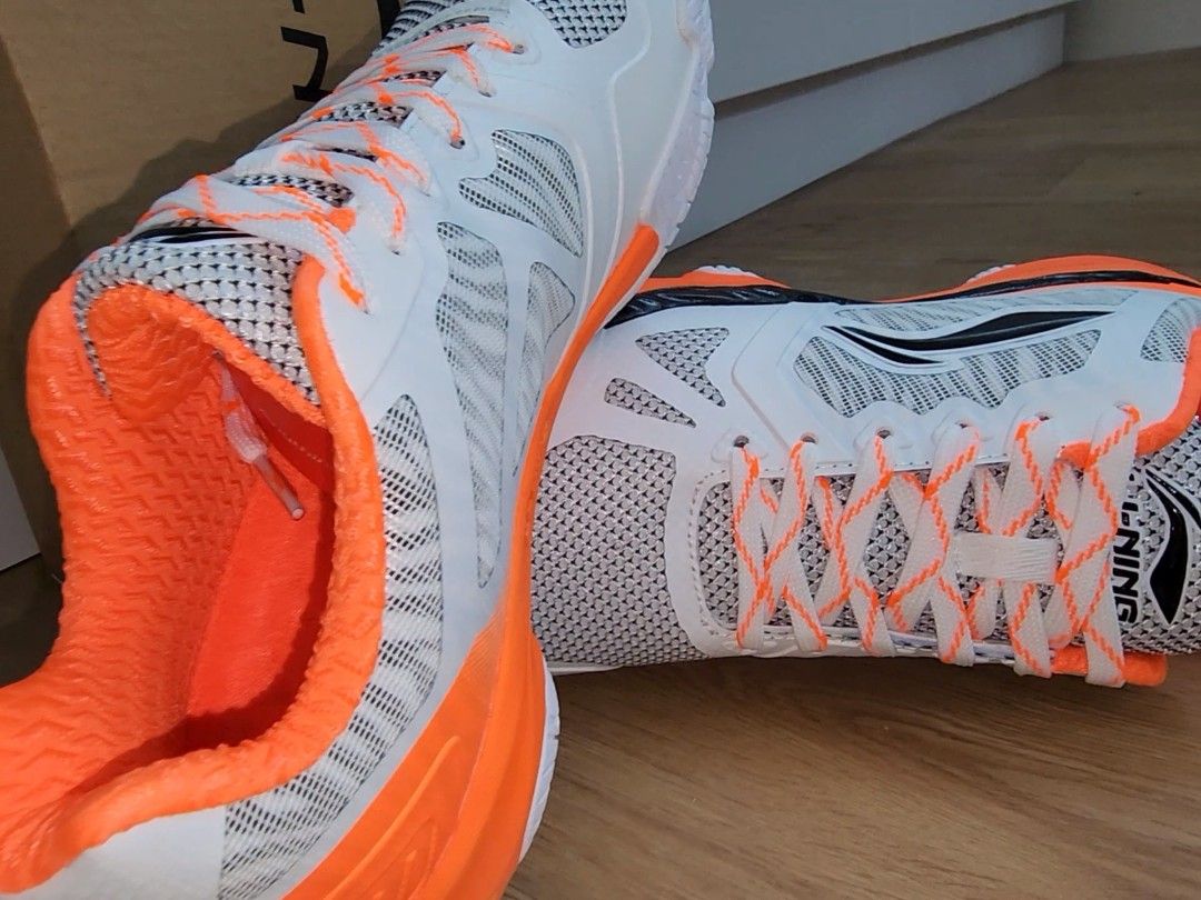 Badminton shoes outlet near me