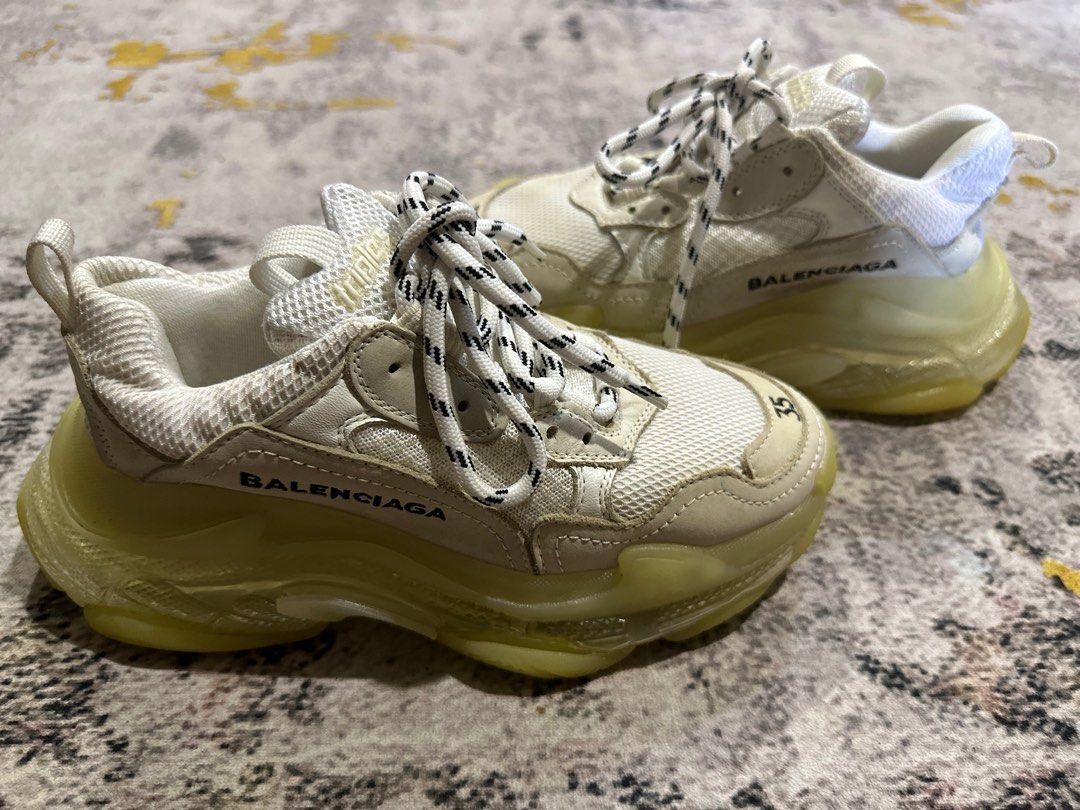 Triple s sneakers sale on sale
