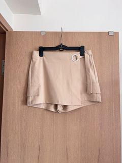 Beige Elegant Shorts Hon Sing 杏色短款裙褲64181067253377110
