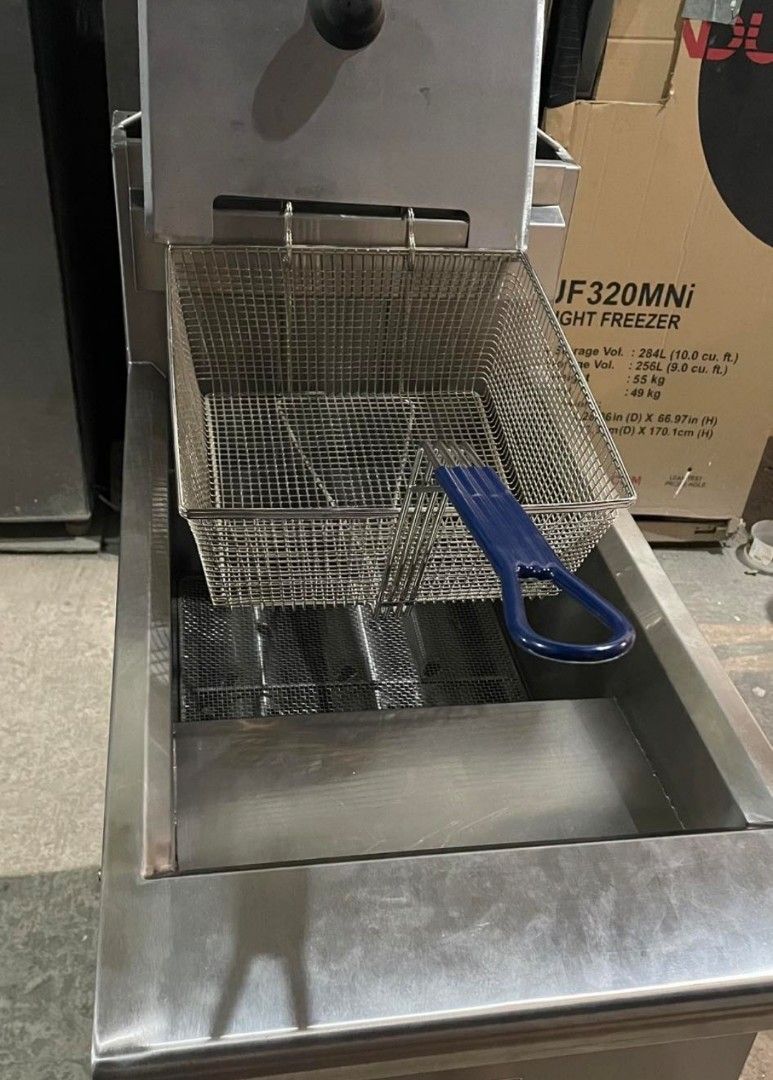 Berjaya Deep Fryer Gas Type on Carousell