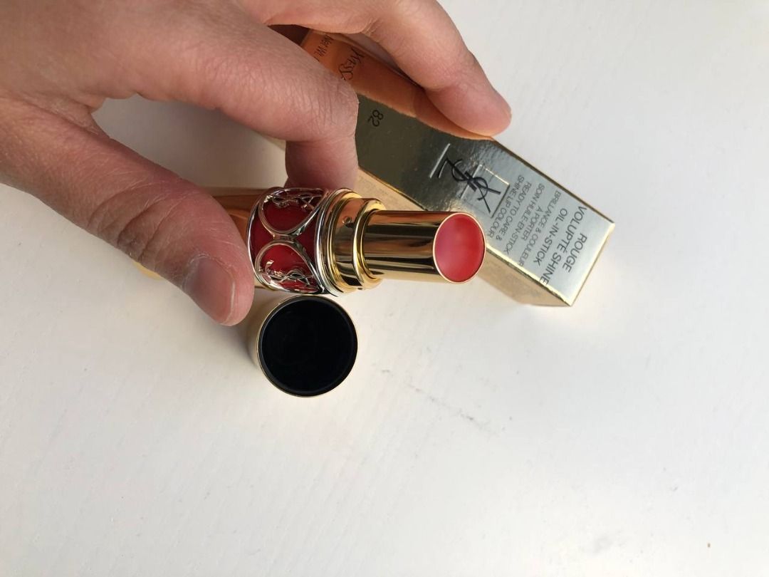 Brand New Yves Saint Laurent YSL Rouge Volupte Shine Oil-In-Stick 82 3.2g (Category: Makeup) located in Melbourne. Submitted by naughtypandaz (Listing ID 1244089710, Image 3). Description: Brand New Yves Saint Laurent YSL Rouge Volupte Shine Oil-In-Stick 82 3.2g RRP $65 Pickup @ Jeffcott Street, West Melbourne, VIC 3003 Postage on buyer.