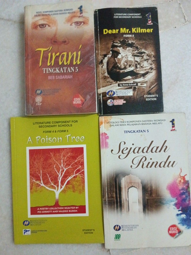 Buku Sastera dan Literasi Form 5, Hobbies & Toys, Books & Magazines