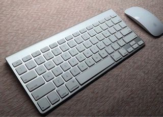#1212 | Combo Set Used Original Apple Keyboard & Mouse