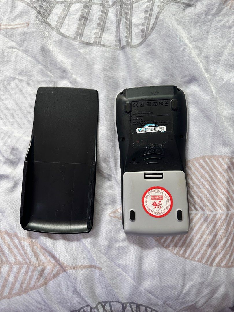 Casio graphic calculator fx 9860giis hobbies toys stationery