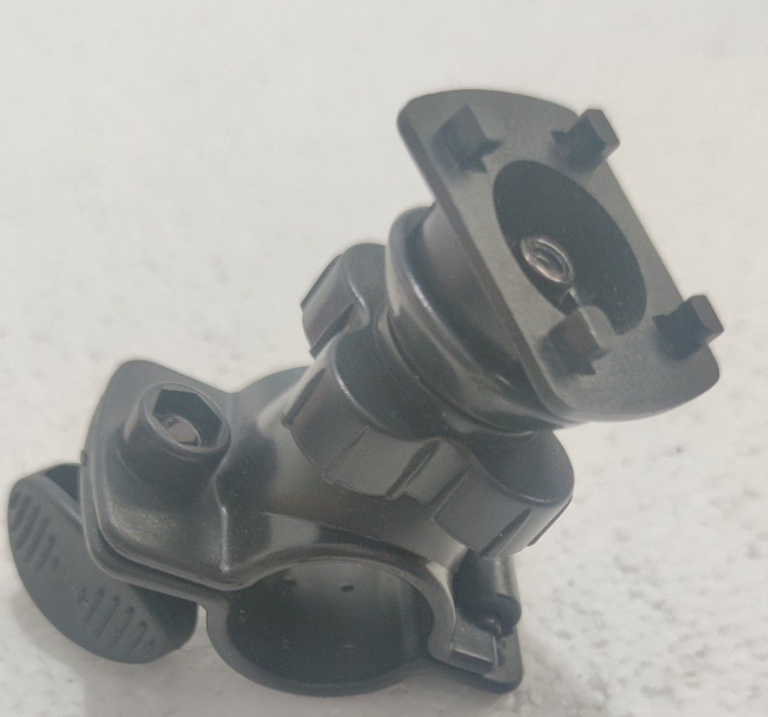 Cellphone holder for bike/motorcycle (Category: Mounts & Holders) located in Cavite. Submitted by Combiishop (Listing ID 1243925230, Image 3). Description: .