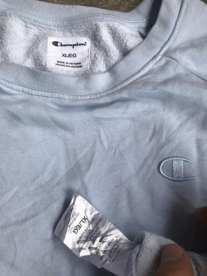Champion sweater tag best sale 70