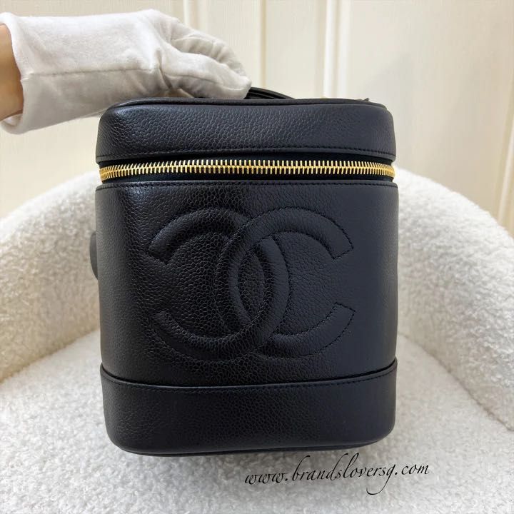 CHANEL 22A Vanity Case Top Handle *New - Timeless Luxuries