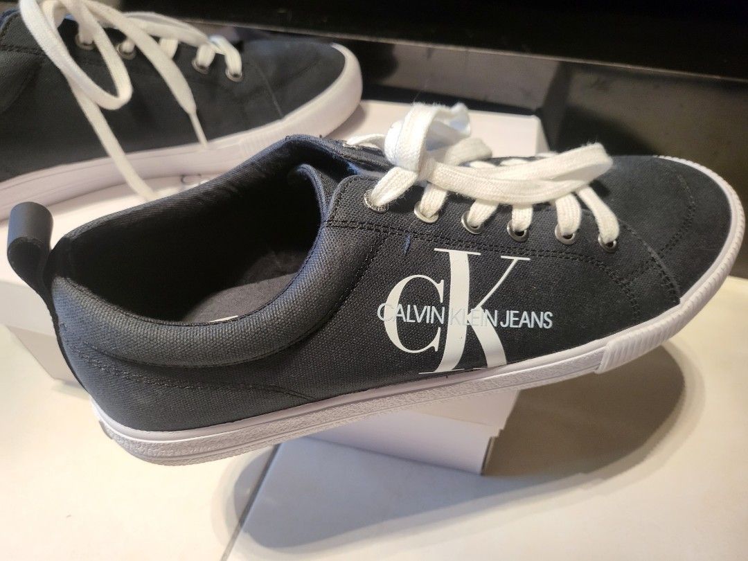 CK shoes