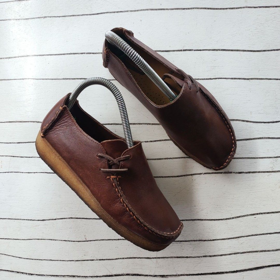 Used clarks store womens shoes