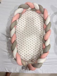 Cocolala babynest braid bumper with pillow
