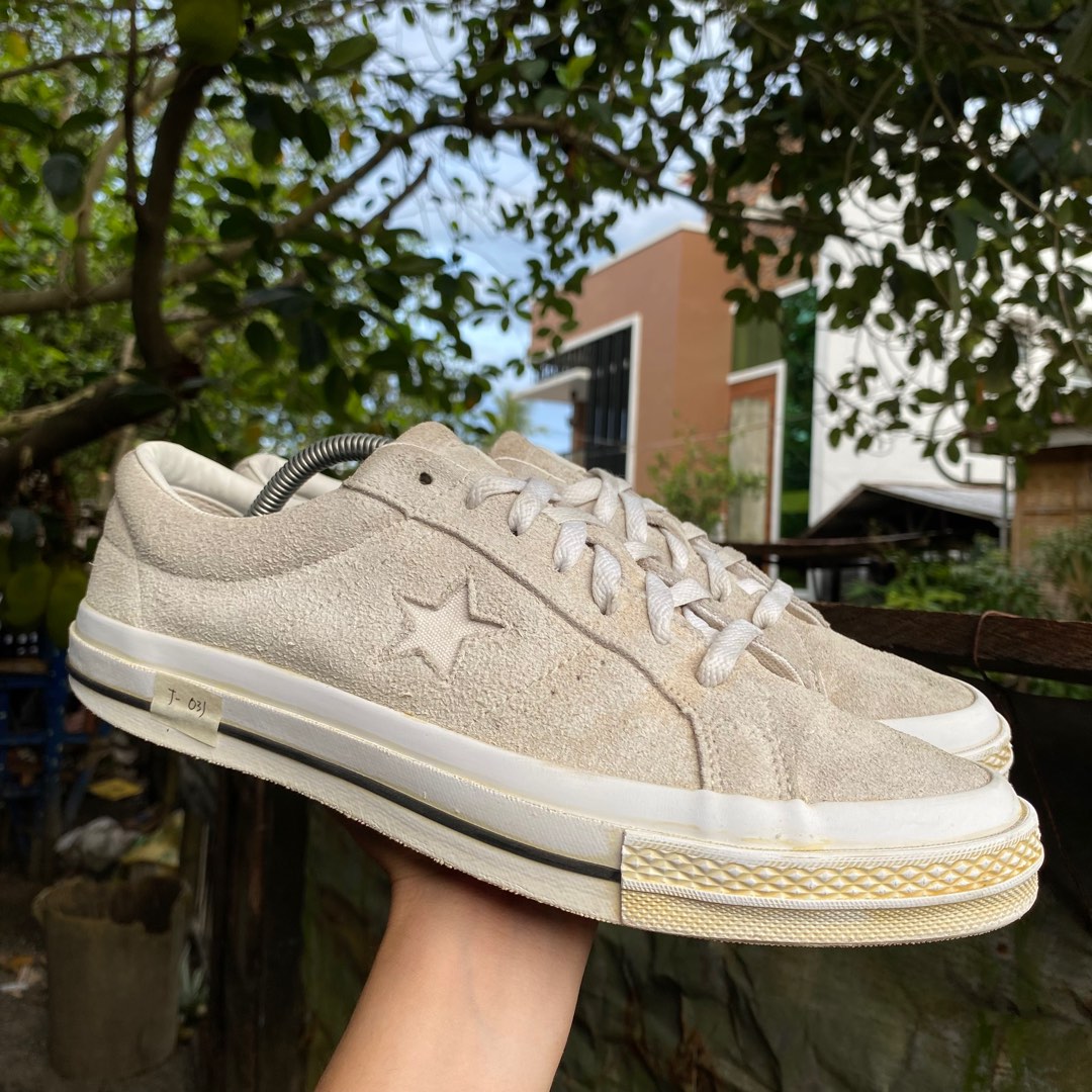 CONVERSE ONE STAR Men s Fashion Footwear Sneakers on Carousell