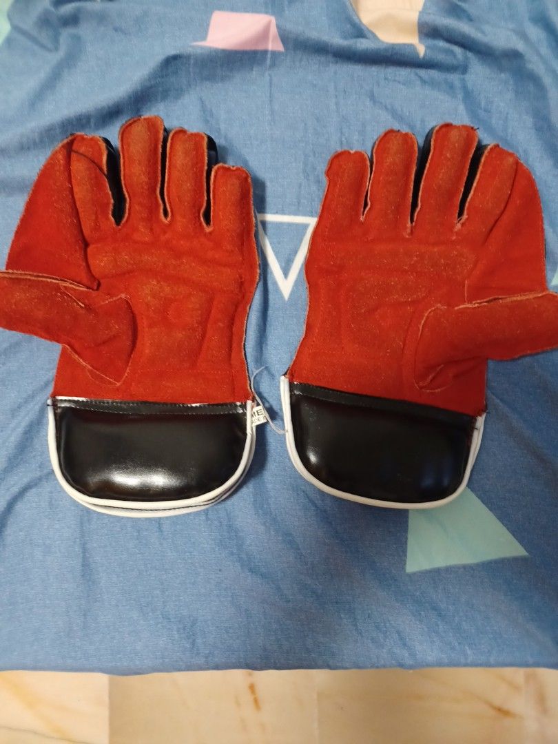 SG Hilite Wicket Keeping Cricket Gloves | All White U2013 DKP Cricket