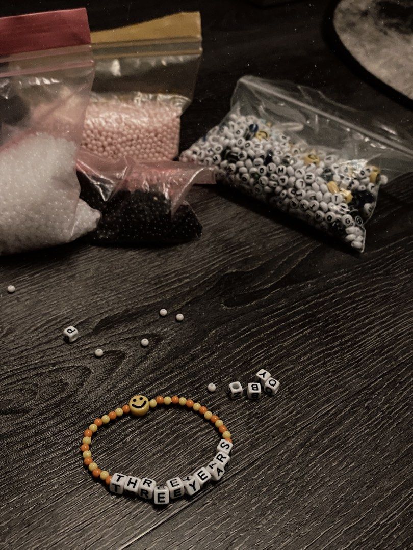 Custom Beads Jewellery DIY Beaded Necklaces Chokers Bracelets Rings