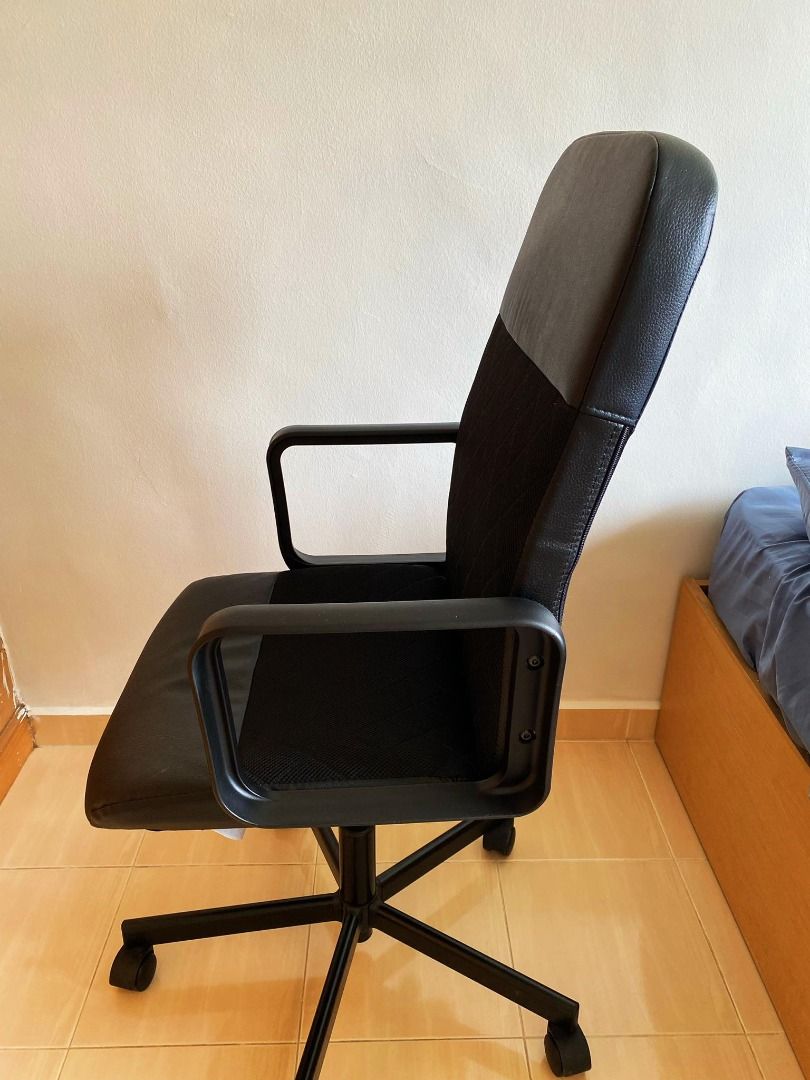 Ikea malkolm chair 22121 hot sale