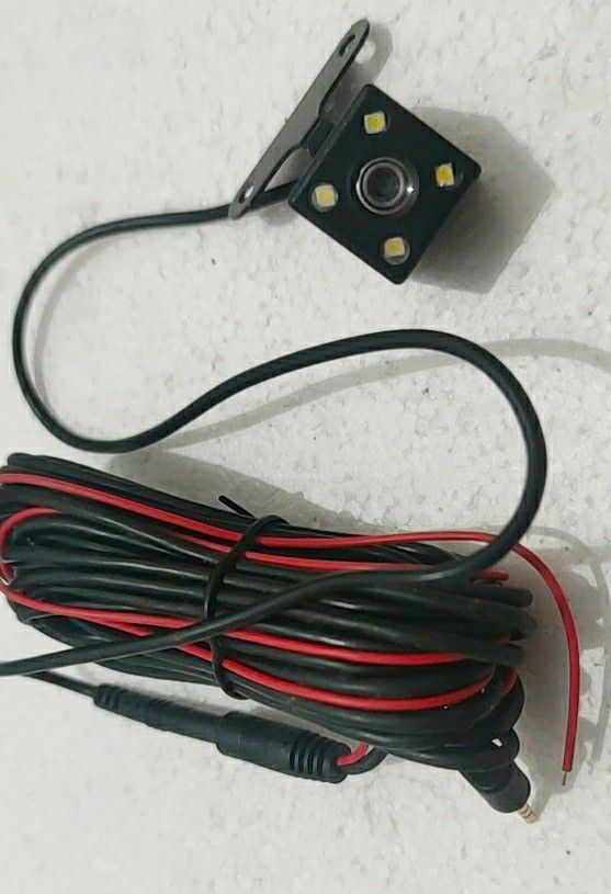 Dash cam Back Up Camera (Category: Security Systems & CCTV Cameras) located in Cavite. Submitted by Combiishop (Listing ID 1243993011, Image 2). Description: .