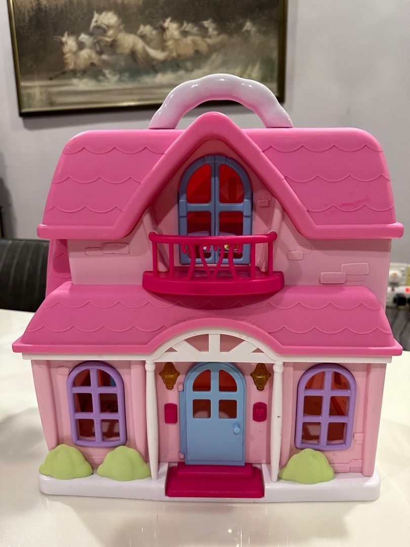 Doll House Toys R Us you me FREE BARBIE DOLL Hobbies Toys
