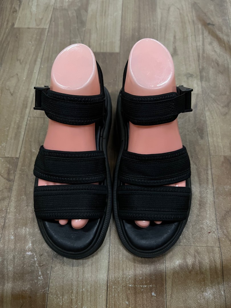 Dr discount martens effra