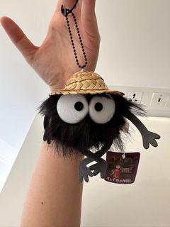Dust Bunny kutu totoro studio ghibli tarik getar